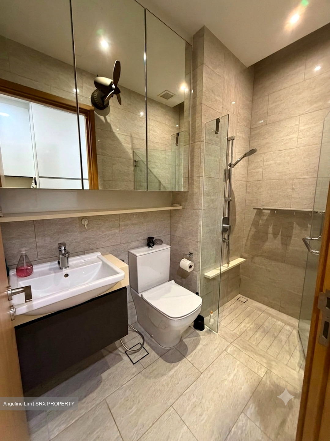 City Gate (D7), Apartment #593621511